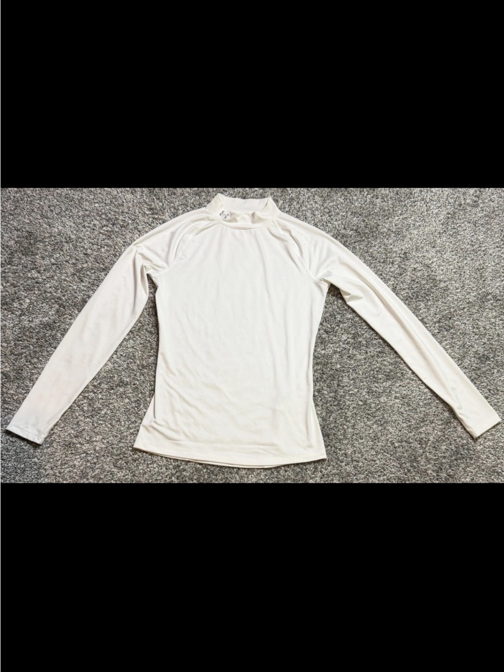 Under Armour Women’s Long Sleeve Mock Neck Top — Cream